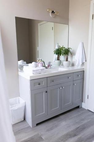 Imagen de la habitación del Hotel The Bala Bay Inn. Foto 19