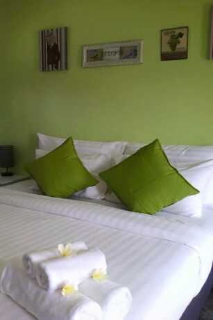 Imagen de la habitación del Hotel The Balcony At Chao Samran. Foto 8