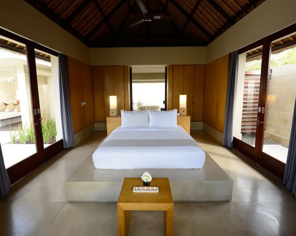 Imagen de la habitación del Hotel The Bale Nusa Dua By Lifestyleretreats. Foto 10