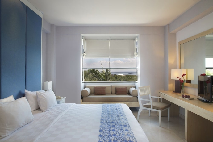 Imagen de la habitación del Hotel The Bali Bay View Suites and Villas. Foto 2
