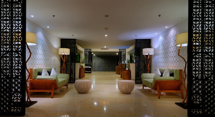 Imagen de los interiores del Hotel The Bali Bay View Suites and Villas. Foto 18