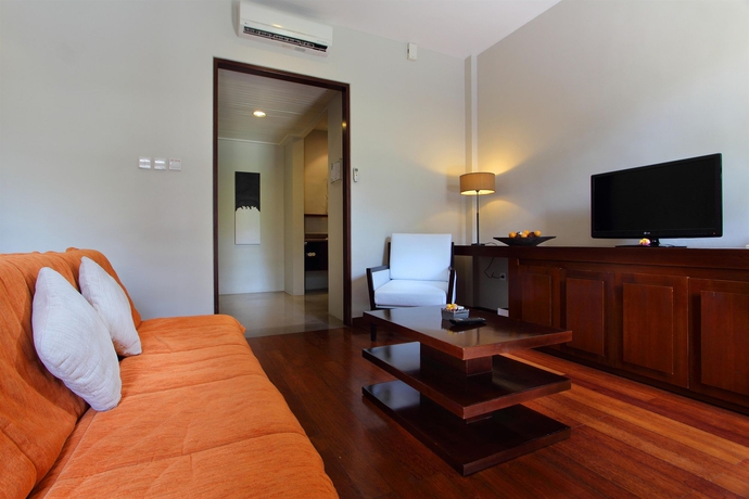Imagen de los interiores del Hotel The Bali Khama. Foto 9