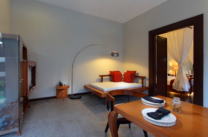 Imagen de los interiores del Hotel The Bali Khama. Foto 12