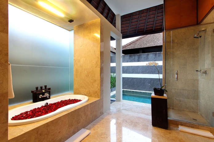 Imagen de la habitación del Hotel The Bali Khama. Foto 6