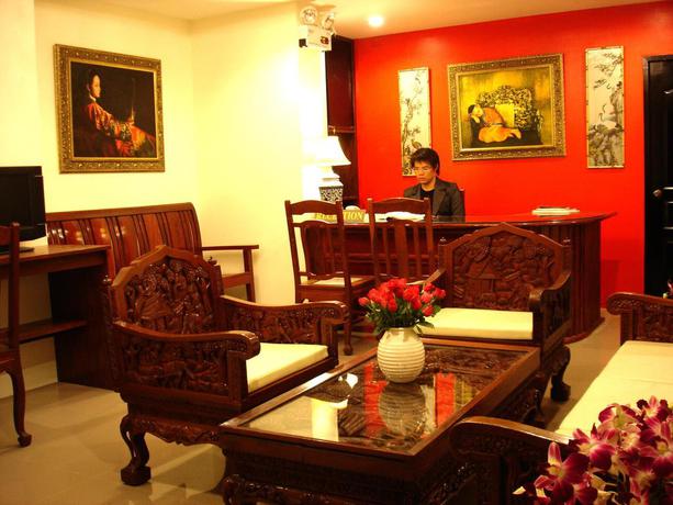Imagen general del Hotel The Bang Khun Phrom Suites. Foto 11