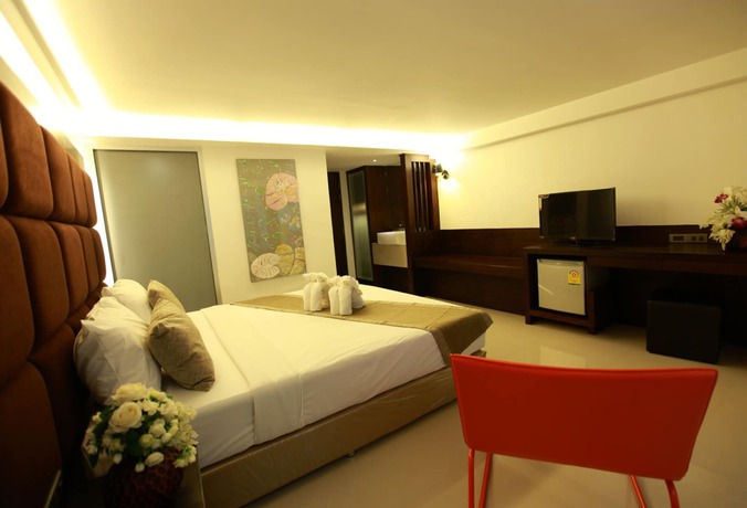Imagen de los exteriores del Hotel The Bangkok Major Suite. Foto 16