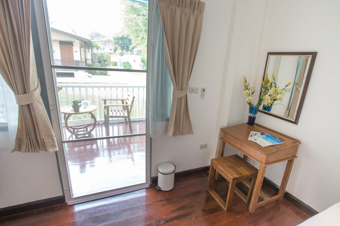 Imagen de la habitación del Hotel The Bangkokians City Garden Home. Foto 16