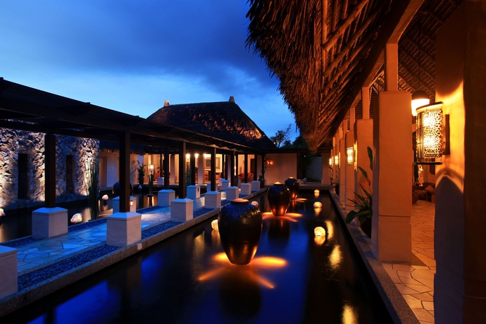Imagen de los interiores del Hotel The Banjaran Hotsprings Retreat. Foto 12