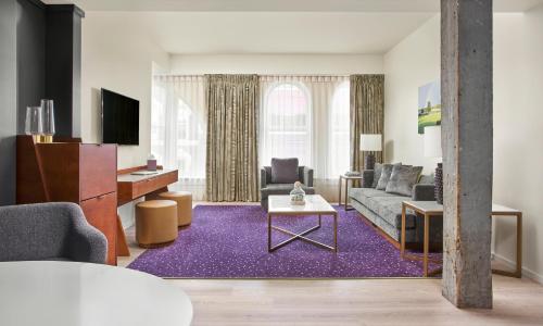 Imagen de la habitación del Hotel The Bankers Alley Nashville. Foto 14