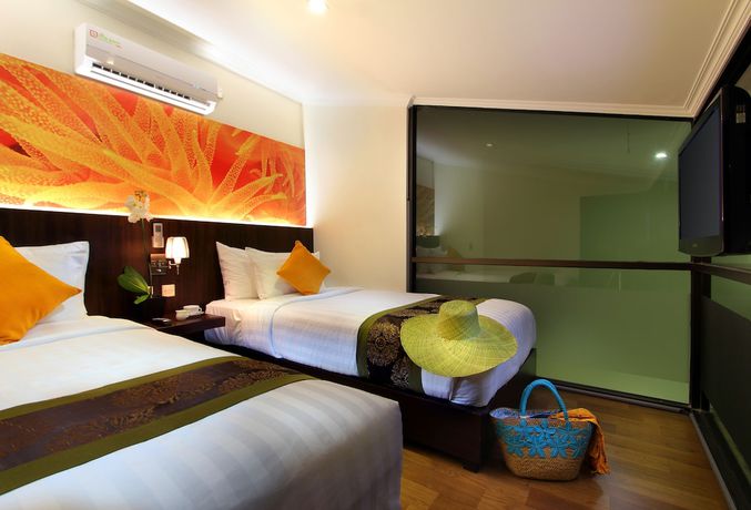 Imagen de la habitación del Hotel The Banyumas Villa. Foto 5