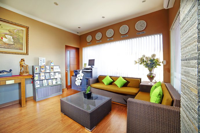 Imagen de los interiores del Hotel The Banyumas Villa. Foto 18