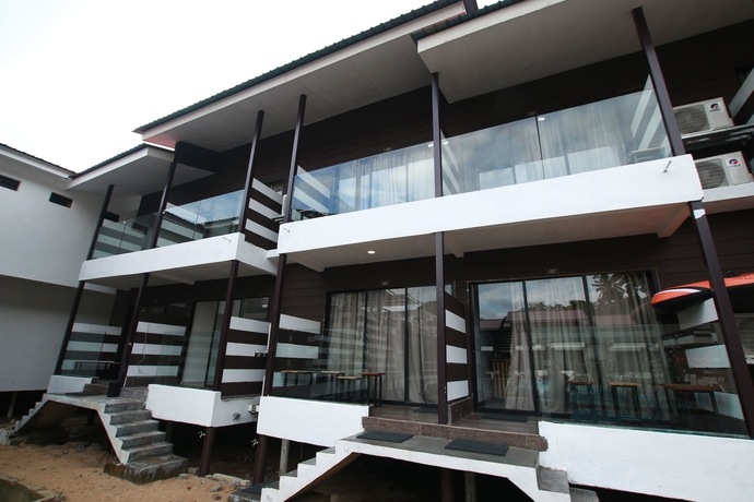 Imagen de la habitación del Hotel The Barat Tioman Beach Resort. Foto 16