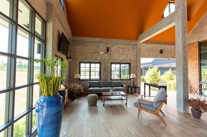 Imagen de los interiores del Hotel The Barn Hua Hin. Foto 17