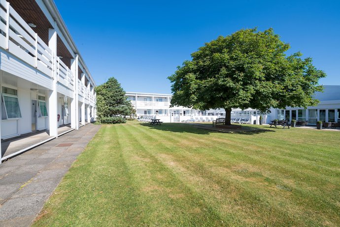 Imagen de los exteriores del Hotel The Barnstaple. Foto 13