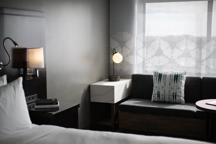 Imagen de la habitación del Hotel The Baronette Renaissance Detroit-novi. Foto 6
