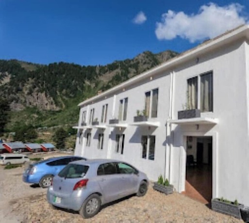 Imagen general del Hotel The Base Camp Naran. Foto 2
