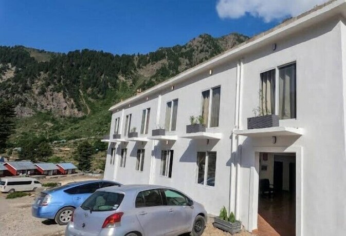 Imagen general del Hotel The Base Camp Naran. Foto 14