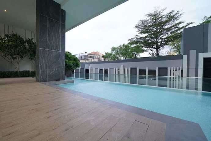 Imagen de la piscina del Hotel The Base Central Pattaya BY U Plus. Foto 39
