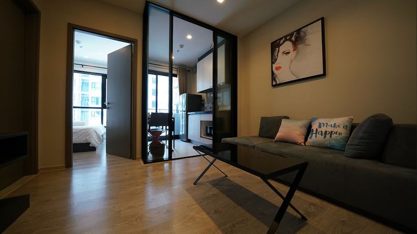 Imagen de la habitación del Hotel The Base Central Pattaya BY U Plus. Foto 16