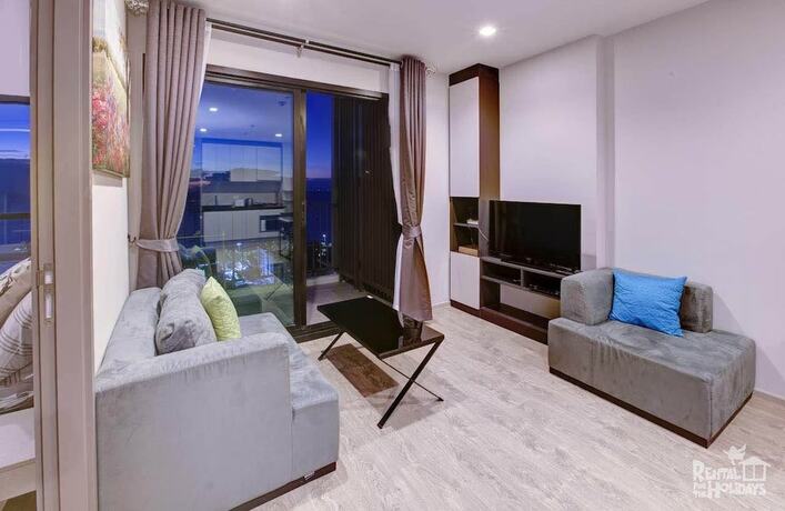 Imagen general del Hotel The Base Central Pattaya Sea View. Foto 3