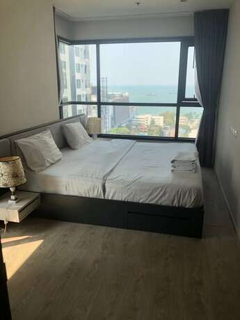 Imagen general del Hotel The Base Central Pattaya Sea View. Foto 5