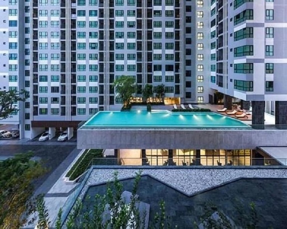 Imagen general del Hotel The Base Central Pattaya Sea View. Foto 14