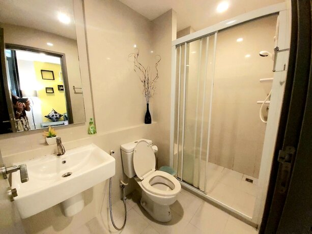 Imagen general del Hotel The Base Central Pattaya by Alin. Foto 15