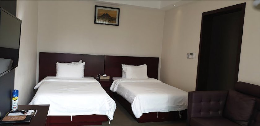 Imagen de la habitación del Hotel The Base. Foto 11