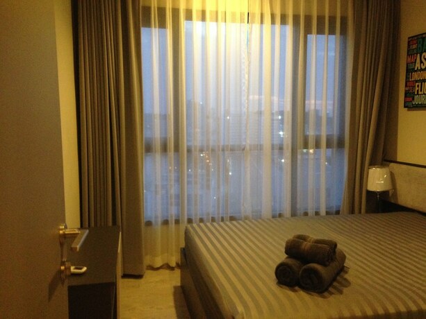 Imagen general del Hotel The Base Pattaya By My Pattaya Property. Foto 2