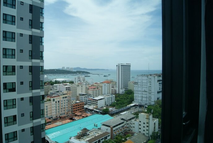 Imagen general del Hotel The Base Pattaya By My Pattaya Property. Foto 4