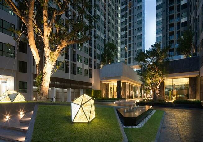 Imagen general del Hotel The Base Pattaya Condo. Foto 1