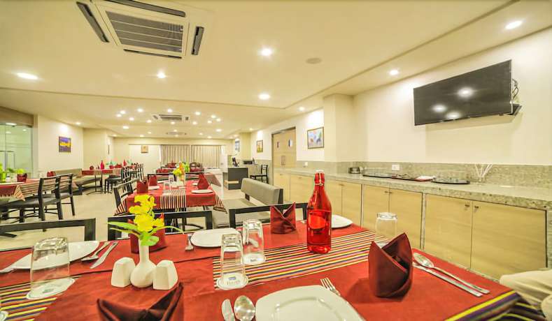 Imagen del bar/restaurante del Hotel The Basil Park. Foto 5