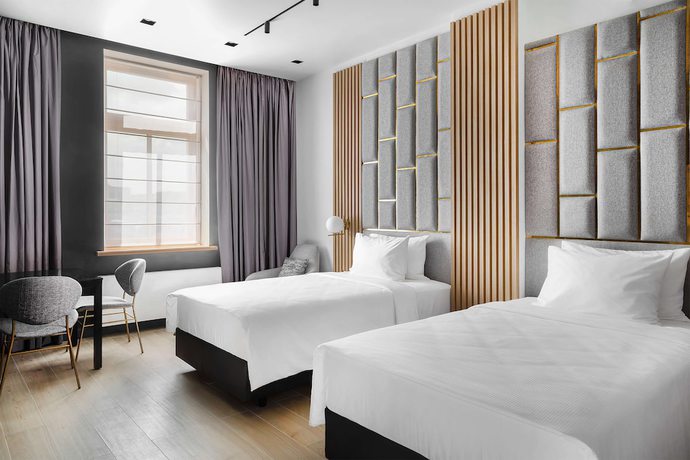 Imagen de la habitación del Hotel The Basilian Minsk, Curio Collection By Hilton. Foto 15