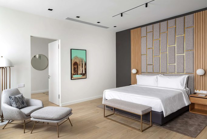 Imagen de la habitación del Hotel The Basilian Minsk, Curio Collection By Hilton. Foto 17