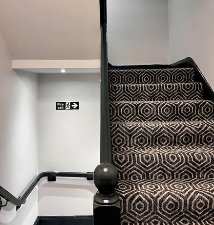 Imagen de los interiores del Hotel The Bath Rooms. Foto 16