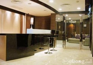 Imagen de los interiores del Hotel The Bauhinia Hotel. Foto 8