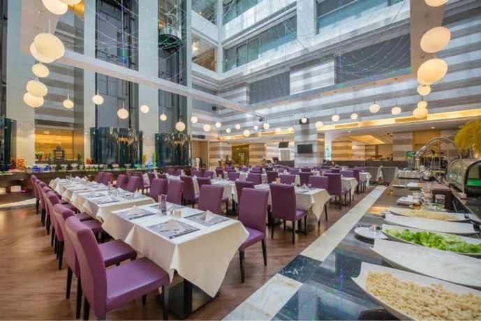 Imagen del bar/restaurante del Hotel The Bauhinia, Shenzhen. Foto 2