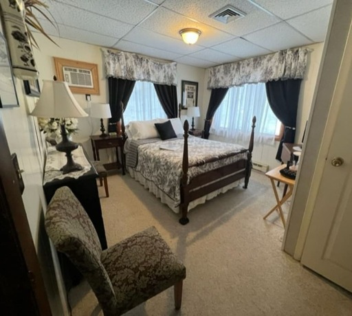 Imagen de la habitación del Hotel The Bavarian Manor. Foto 16