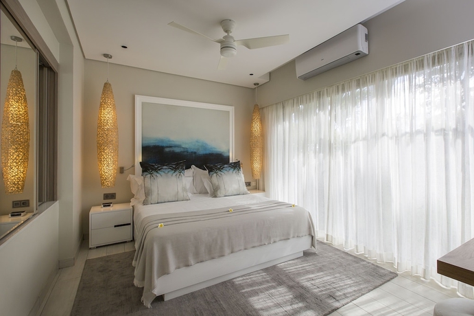 Imagen de la habitación del Hotel The Bay Club at Anahita. Foto 3
