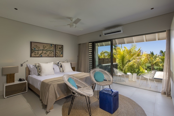 Imagen de la habitación del Hotel The Bay Club at Anahita. Foto 9