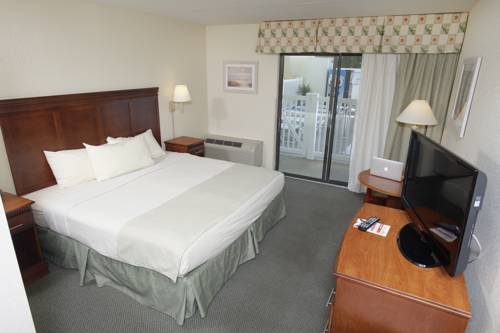Imagen de la habitación del Hotel The Bay Resort. Foto 4