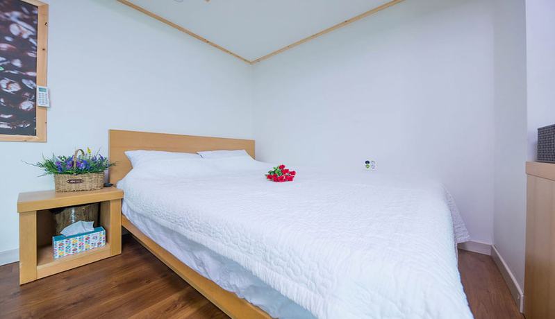 Imagen de la habitación del Hotel The Bay and Pool Villa. Foto 4