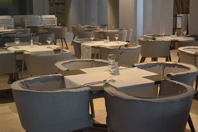 Imagen general del Hotel The Bay and Suites. Foto 5