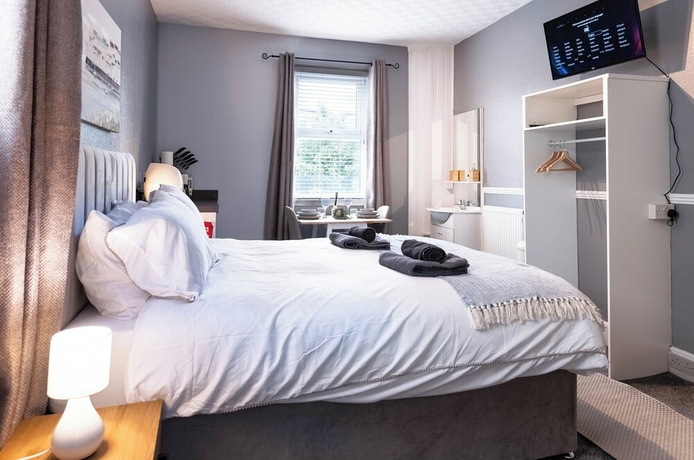 Imagen de la habitación del Hotel The Bay by Guestz. Foto 8