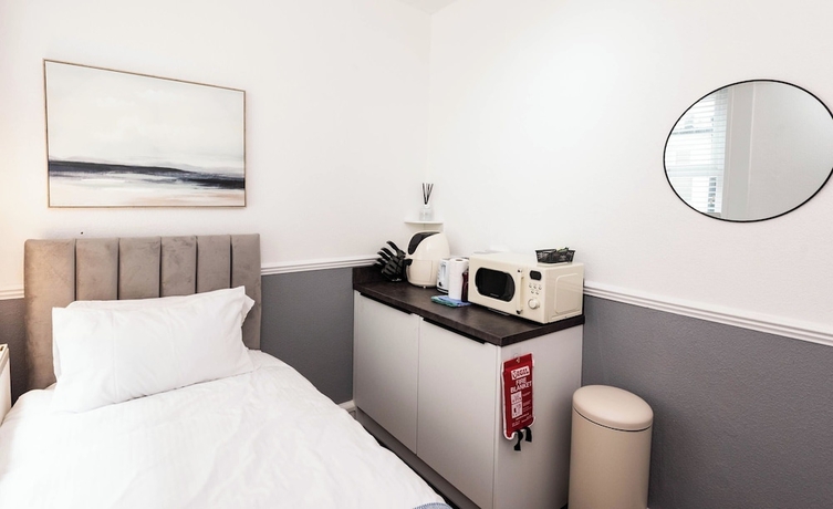 Imagen de la habitación del Hotel The Bay by Guestz. Foto 13
