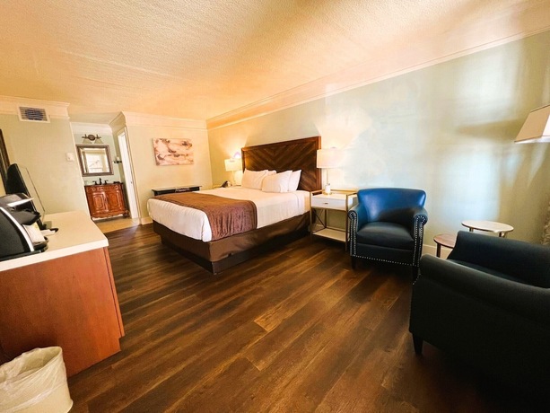Imagen de la habitación del Hotel The Bayfront Inn. Foto 16