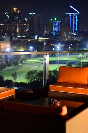 Imagen del bar/restaurante del Hotel The Bayleaf Intramuros. Foto 8