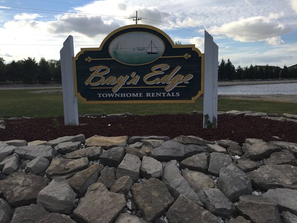 Imagen general del Hotel The Bays Edge. Foto 1