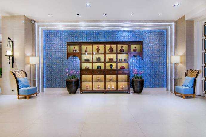 Imagen de los interiores del Hotel The Bayview Pattaya. Foto 11