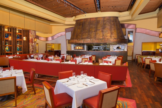 Imagen del bar/restaurante del Hotel The Beach At Atlantis. Foto 4